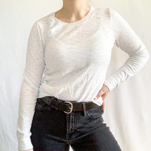 ✨ BASIC WHITE LONG SLEEVE SWEATER ✨